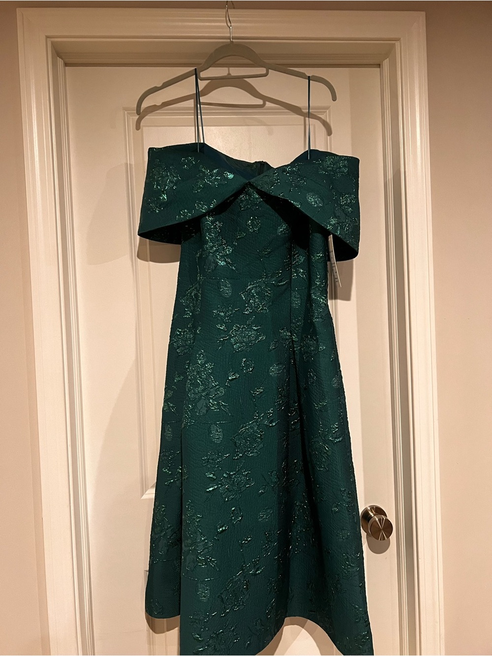 NWT Teri Jon Rickie Freeman Teal Metallic Jacquard Off Shoulder